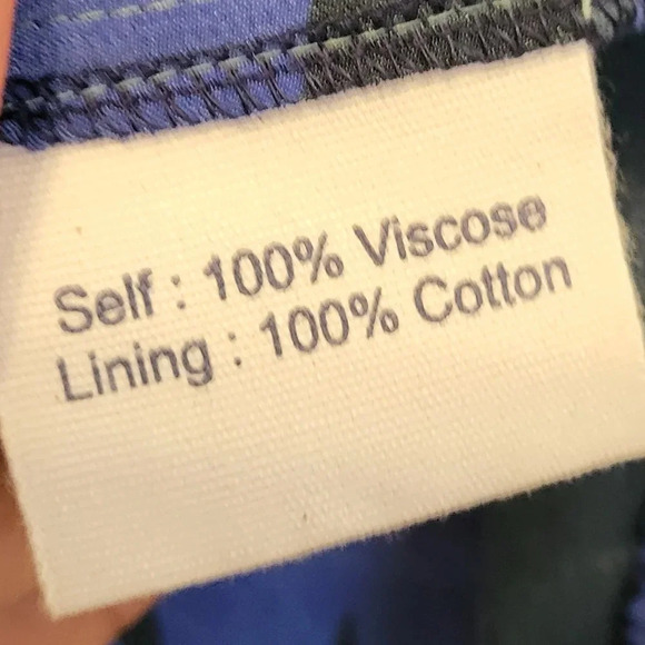 Tallulah and Hope Multicolored Abstract Print Long Sleeve Maxi Dress(4) - Picture 9 of 10